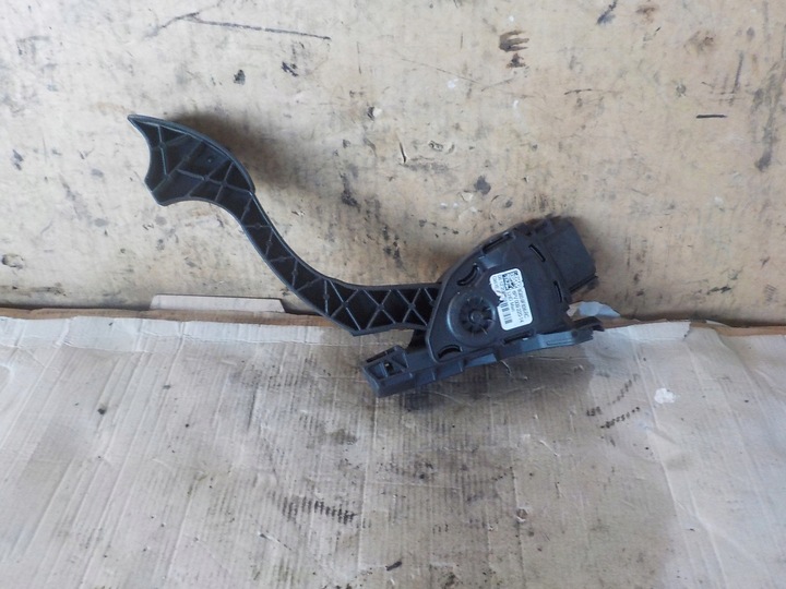 фото №1, Ford mondeo mk4 потенциометр педаль газа 6g929f836