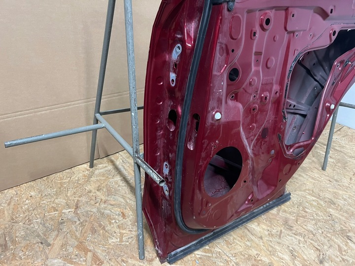 фото №14, Toyota rav4 v 5 2019 - двері задні зад праві