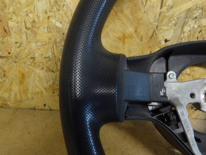 фото №4, Руль citroen c1 peugeot 107