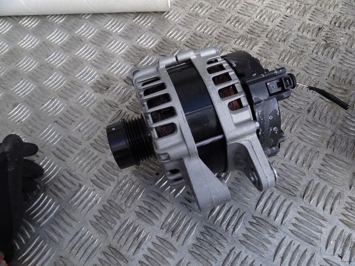 фото №1, Mg hs ii 2024-2025 1,5 turbo генератор 10910907 a757648 оригінал