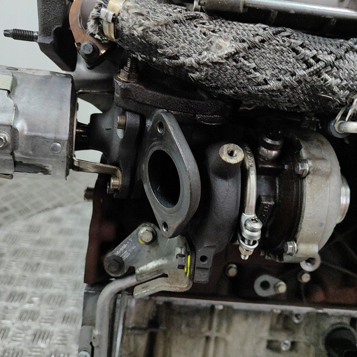 фото №7, Land rover range rover sport l494 2016 двигун