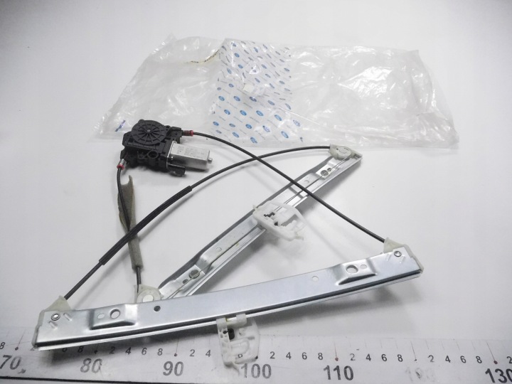фото №6, Электрический подъемник стекла перед правое ford fiesta v mk5 oem номер 1528041