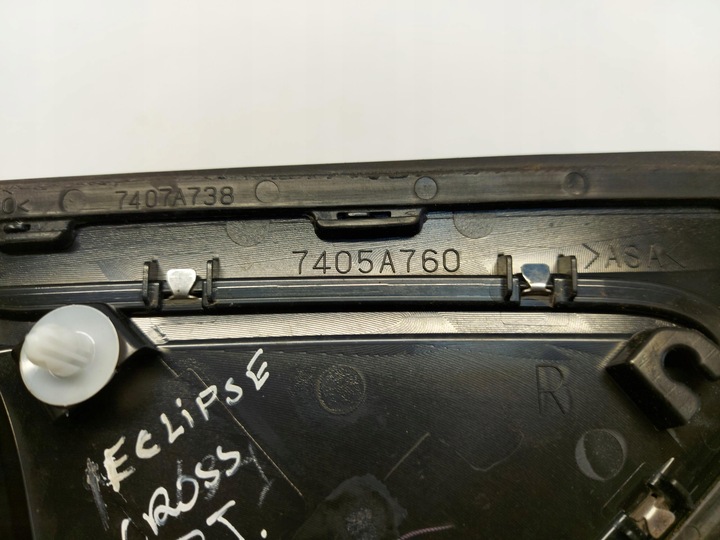 фото №3, Mitsubishi eclipse cross накладка крила зад pr