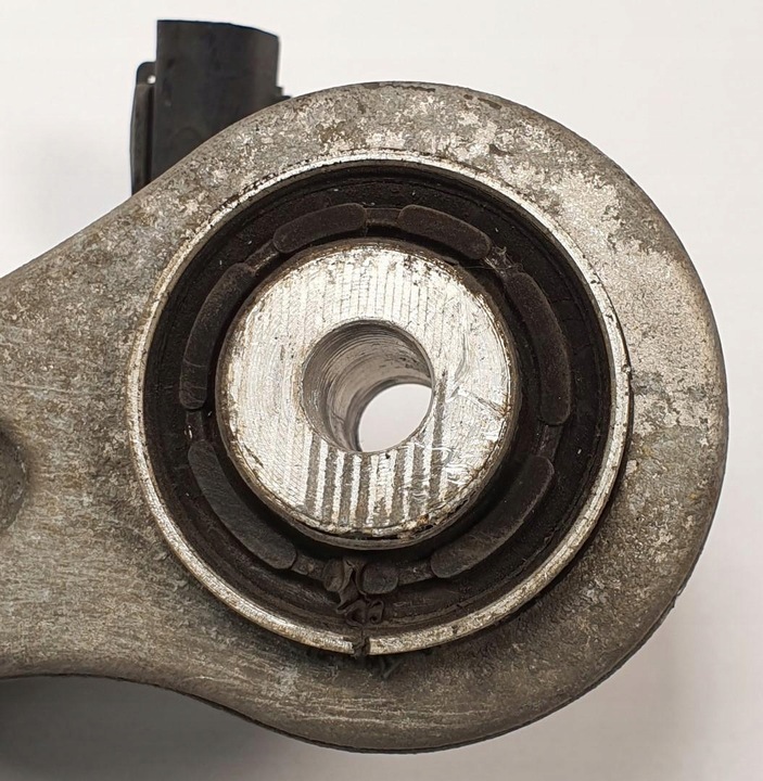 фото №5, Рычаг правые зад задний bmw 5 f10 6082t6