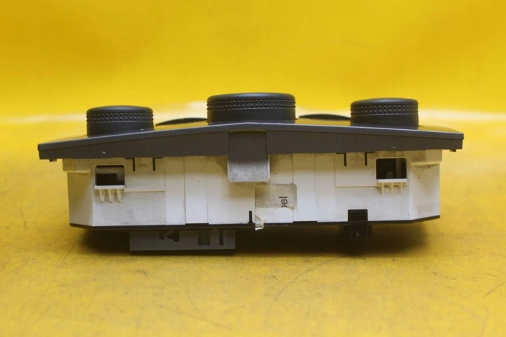 фото №10, Панель управление воздуховод кондиционера opel astra h 13201300