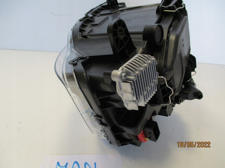 фото №9, Лампа левая man tgx tgl tgm tg3