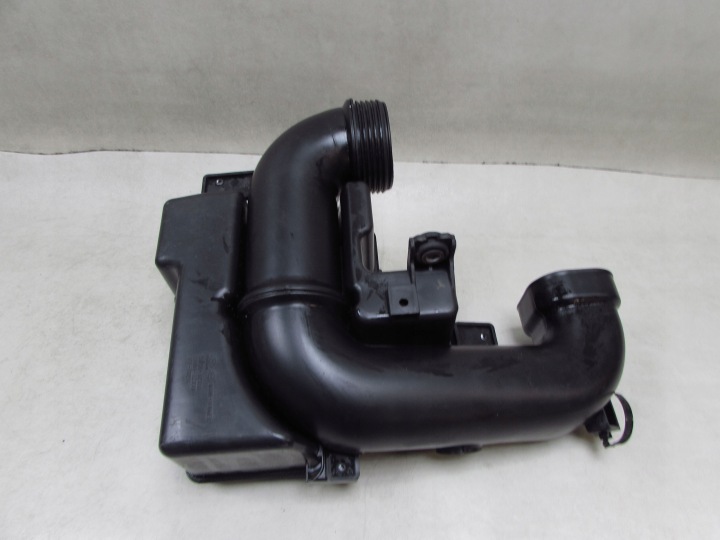 фото №8, Hyundai i40 11-15 резонатор диффузор воздуха 28220-3z300