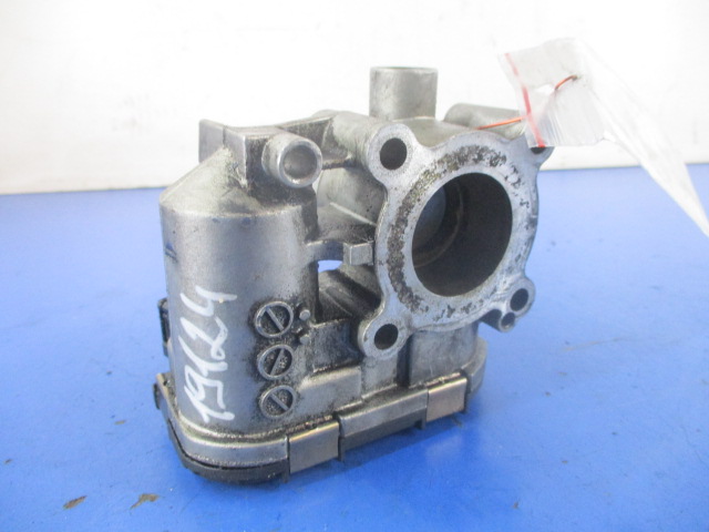 фото №6, Smart fortwo i 0.6 дроссельная заслонка 0003094v006 0205003055 bosch