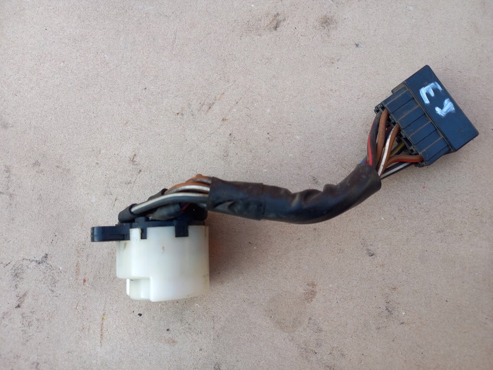 фото №10, Toyota corolla e9 87-92 carina роз'єм замок запалювання