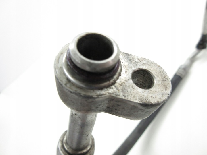 фото №5, Audi a4 a6 vw passat b5 2.5 tdi шланг кондиционера 8d0260701k