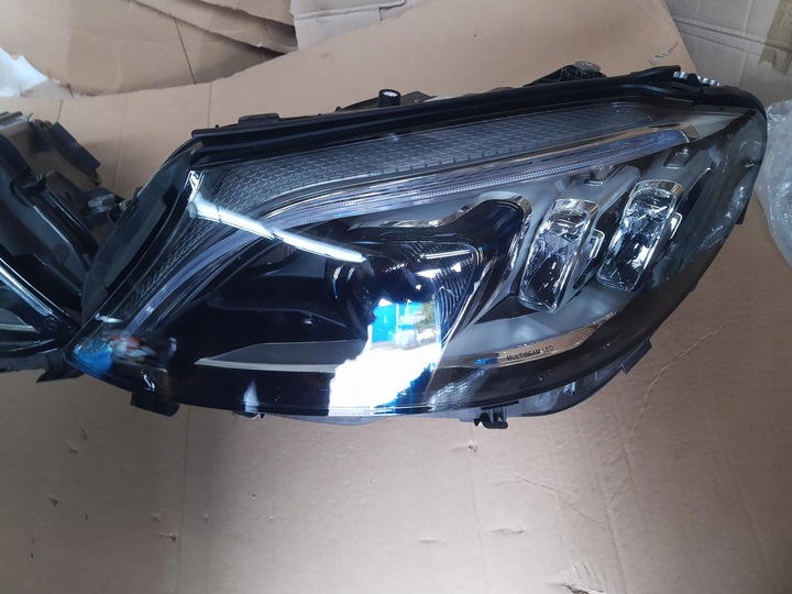 фото №13, Mercedes c 205 рестайлінг лампа led ліва+ права multibeam a2059068505 a2059068605