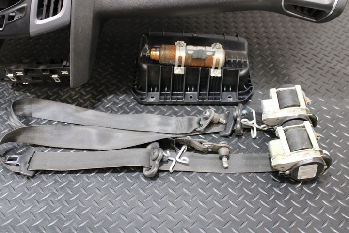 фото №7, Панель консоль подушка безпеки подушки ford focus mk3 універсал