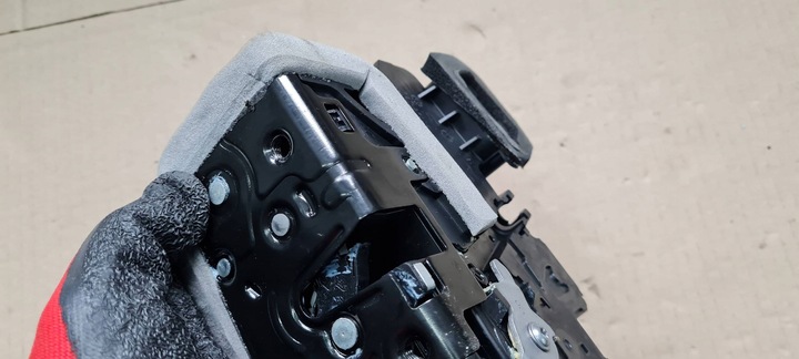 фото №11, Sq8 4m rsq8 q8 замок двері лівий зад 9 pin 24r 4k0839015p a6 c8 a7