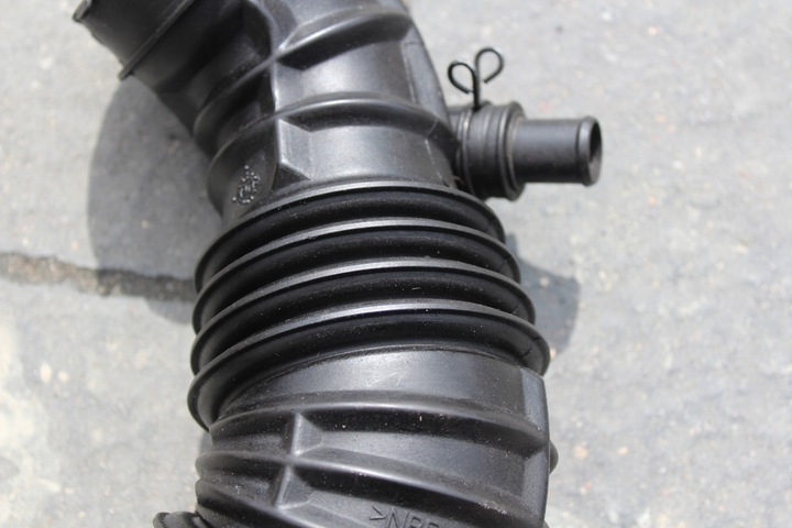 фото №10, Труба повітропровід шланг повітря avensis t25 corolla verso ii 17880-0r010