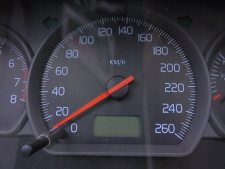 фото №7, Volvo s40 v40 i спідометр  прилади 1.8b 30621245/a