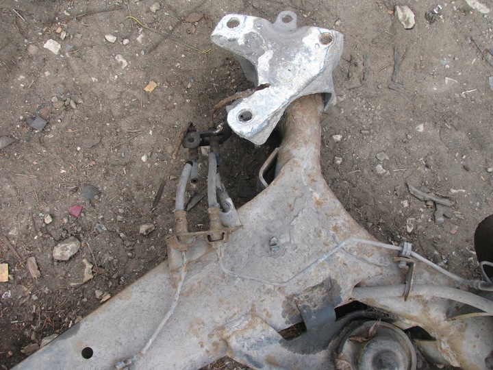 фото №5, Renault megane ii 2 sedan 1.9dci тележка подрамник балка подвешивание зад