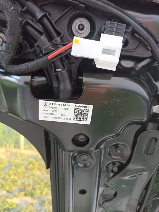 фото №9, Mercedes w213 e-klasa скляний дах панорама sedan 197