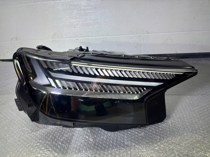 фото №1, Лампа правая полный led audi q4 e-tron