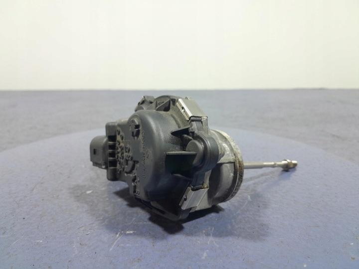 фото №4, Audi a6 c8 2.0 tfsi 245 km dkna клапан регулятор турбокомпресора 06l145614b