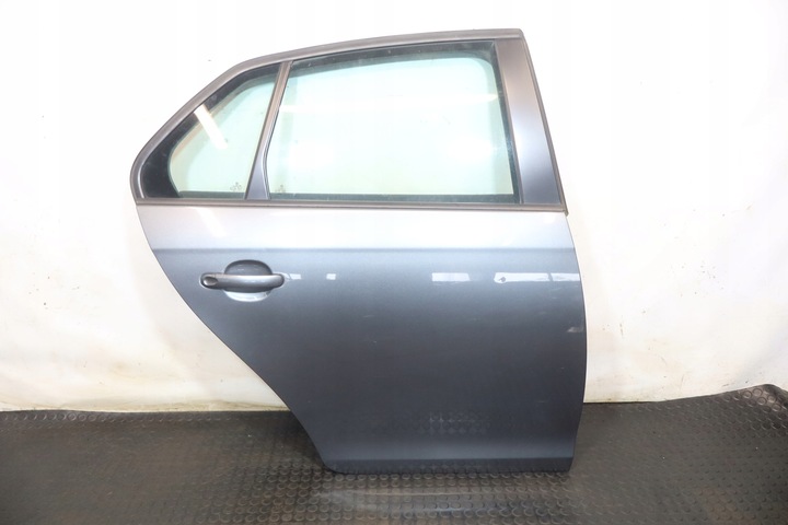фото №1, Дверь правые зад volkswagen jetta v ld7x sedan