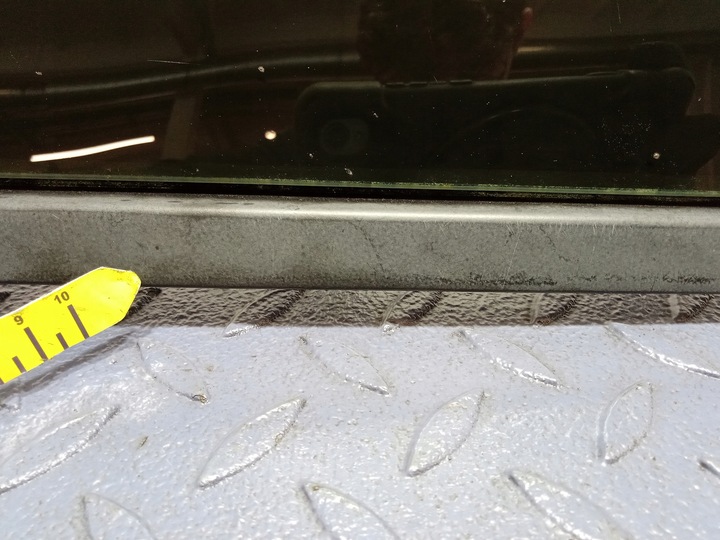 фото №8, Land rover freelander i 3d стекло надстройки крыша боковая левая