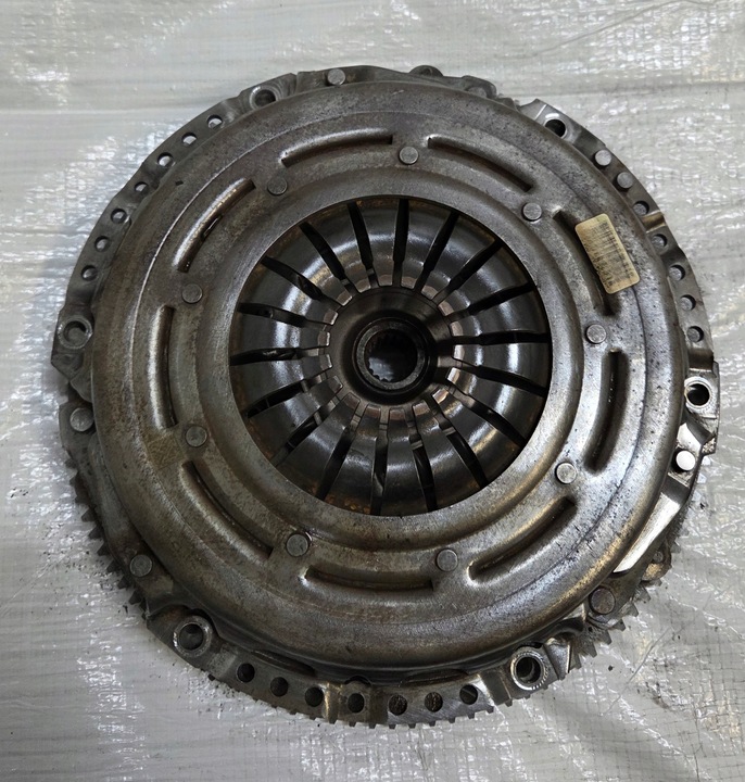 фото №1, Сцепление диск прижим ford fiesta mk8 1.1b ca6g-6375-cc