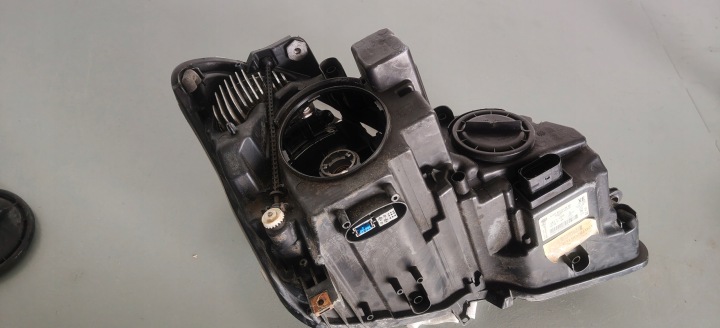 фото №16, Фара передняя bi ксенон led mercedes w207 купе 09-13r европа