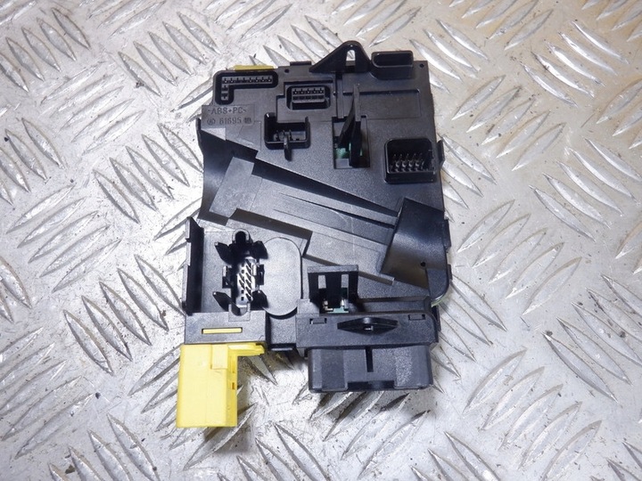 фото №11, Дроссельная заслонка воздуха pierburg 7.14393.26.0 audi, seat, skoda, vw