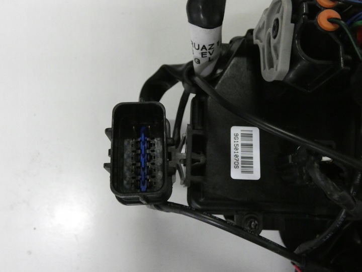 фото №8, Кришка розетка заряджання hyundai kona електричний