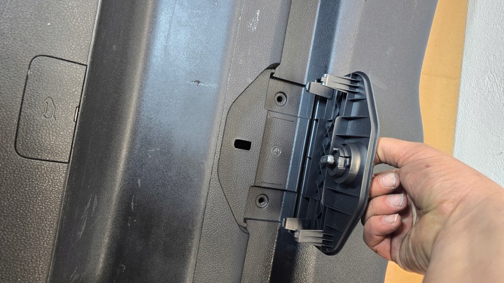 фото №9, Оббивка кришки багажника seat alhambra vw sharan ii 7n0867601 10-