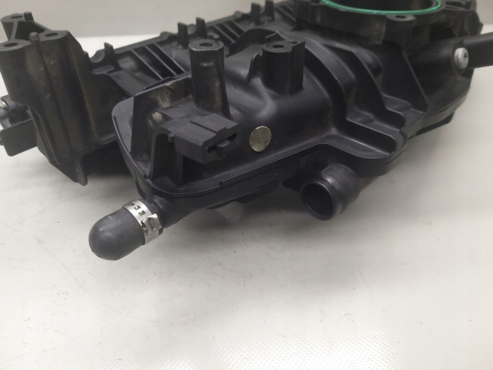 фото №10, Коллектор всасывающий крышки a4 b7 a6 golf v a3 leon 2.0 tfsi bwa bgb 06d133185l