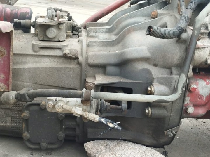 фото №9, Двигун коробка передач 5.9 8060.45 b 130kw / 177km iveco eurocargo 120e18