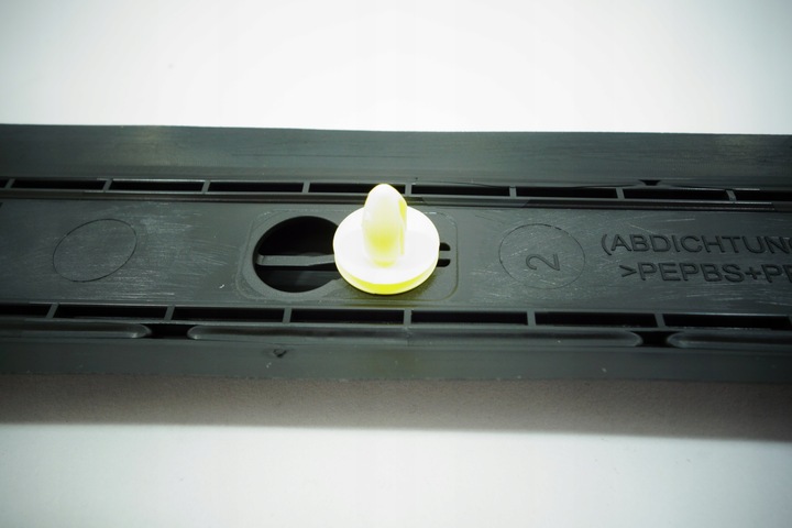 фото №10, Оригинал оригинальный номер astra h прокладка левая дверь стойка среднего 13123710