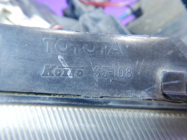 фото №8, Toyota avensis ii t25 рестайлинг fl лампа перед правая фара правые европа eu