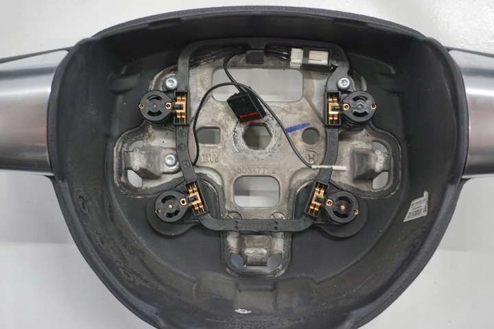 фото №6, Ford focus mk2 fl руль трёхспицевый кожа