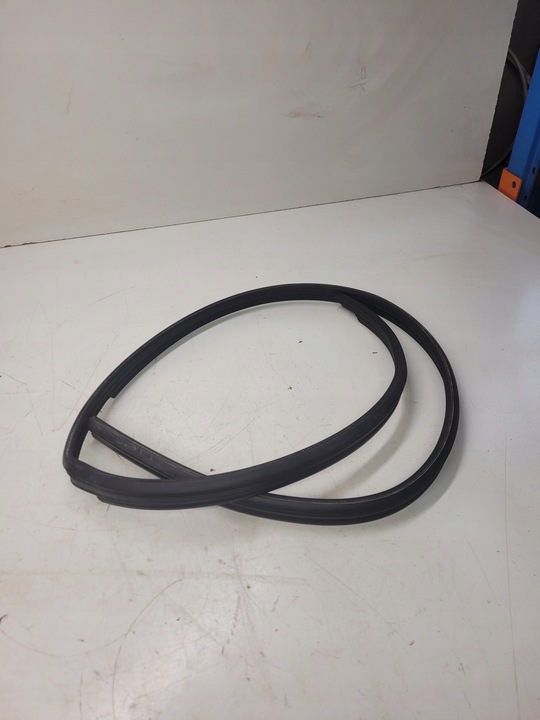 фото №1, Прокладка рами дах права audi a7 4g8854544a