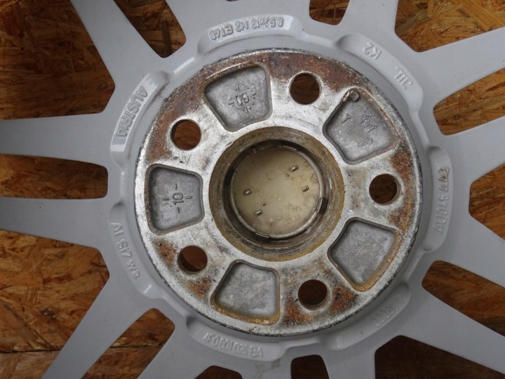 фото №16, Audi a6 c6 a8 d3 диски 19 дюймів 8.5j et 48 5x112 пряме комплект 4f0601025ba