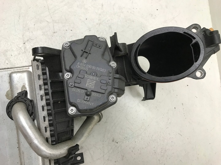 фото №10, Mercedes e клас 2.0 cdi 654 w213 радіаторів повітря інтеркулер