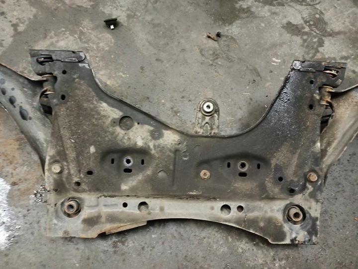фото №6, Подрамник подвешивание перед nissan note e11 1.4b