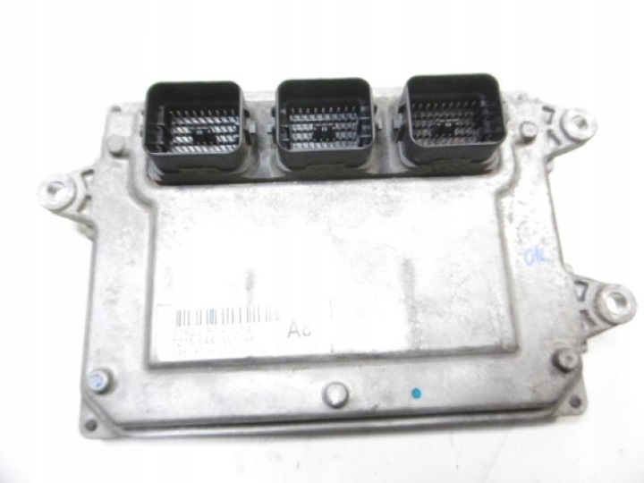 фото №1, Civic 8 viii ufo компьютер 1,8 37820-rsa-g34