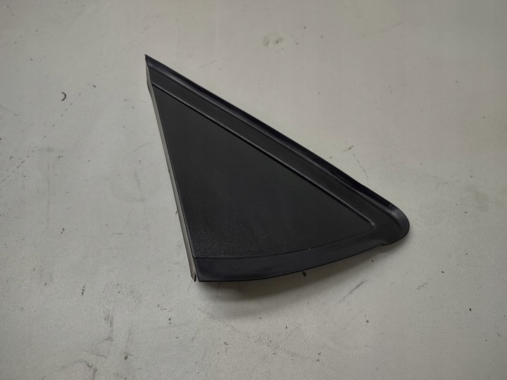 фото №1, Трикутник захист крила 6r0853274a vw polo 6r 6c права передня оригінал