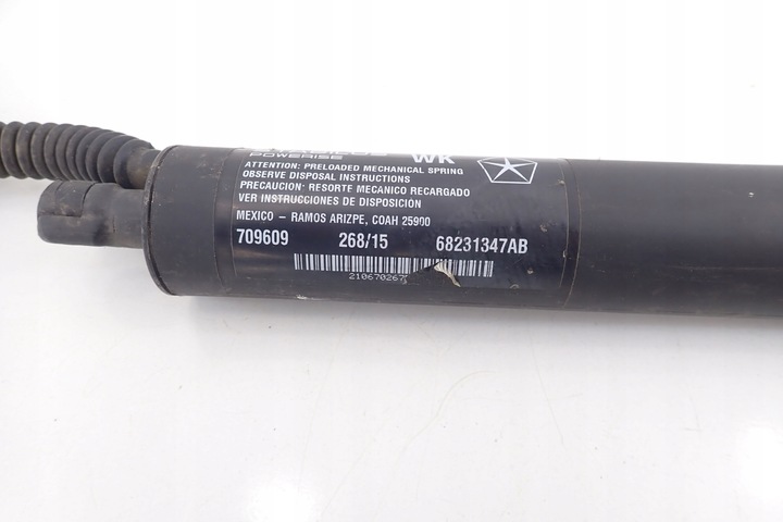 фото №5, Амортизатор крышки jeep grand cherokee wk2 68231347ac