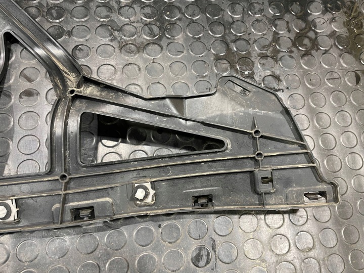 фото №6, Ford s-max smax mk2 ii 14-23 кронштейн   кріплення козирок кришки багажника праве