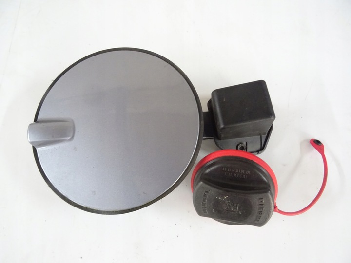 фото №1, Opel zafira b крышка заливка топлива крышка