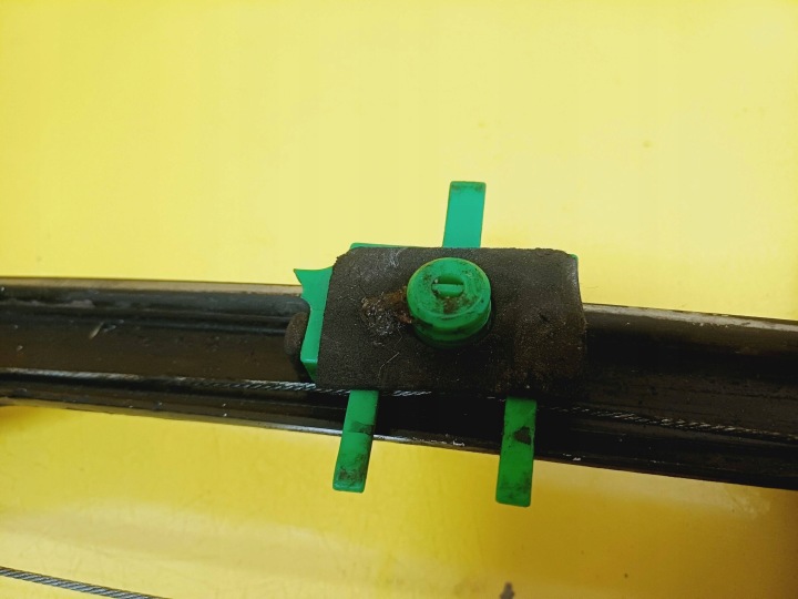 фото №8, Підйомник скло праве перед fiat punto ii 2 pin 46536311 nr135