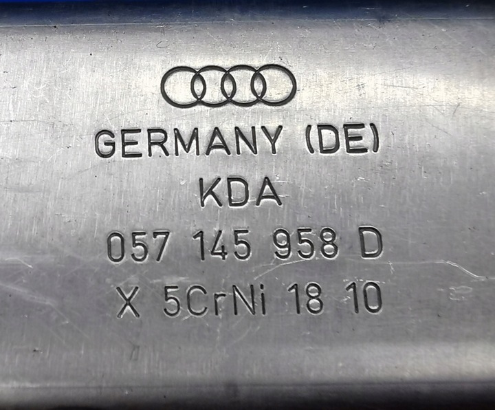 фото №9, Audi a8 d3 труба интеркулер 057145958d