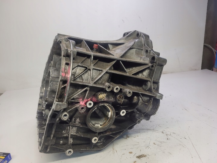 фото №6, Корпус коробки коробки передач jql audi a4 a6 01t301103b