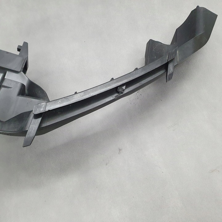 фото №13, Audi нове кріплення бампера 80a805607b