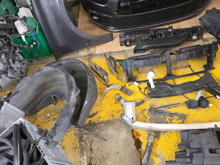 фото №8, Бампер перед citroen c4 picasso ii 2013-2018 корпус піддону pdc