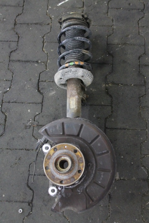 фото №1, Амортизатор mcpherson  поворотна опора лівий перед passat b7 1.6 tdi